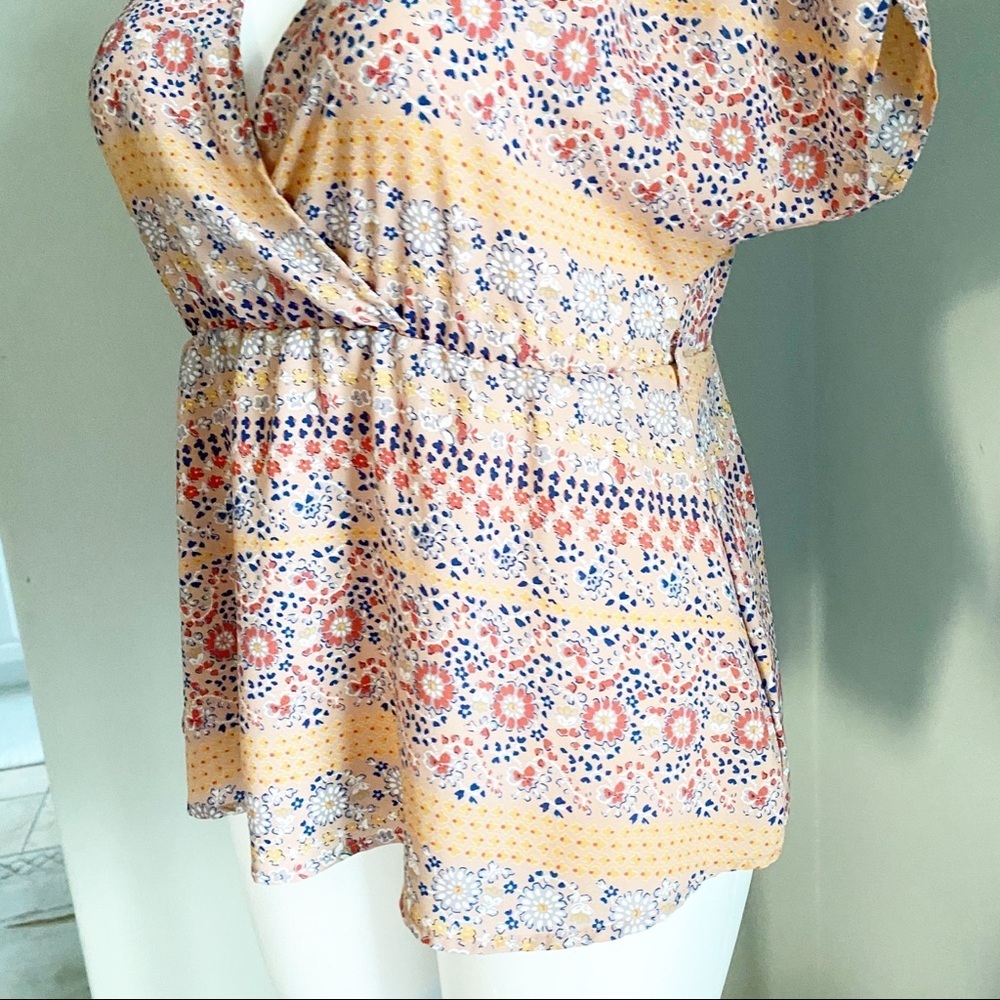 FOREVER 21 Flounce Floral Print Wrap Top - Picture 4 of 7